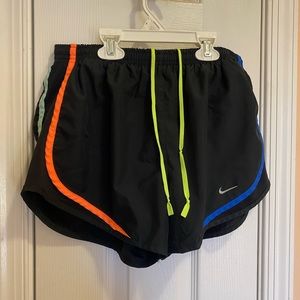 Nike size Medium Athletic Shorts